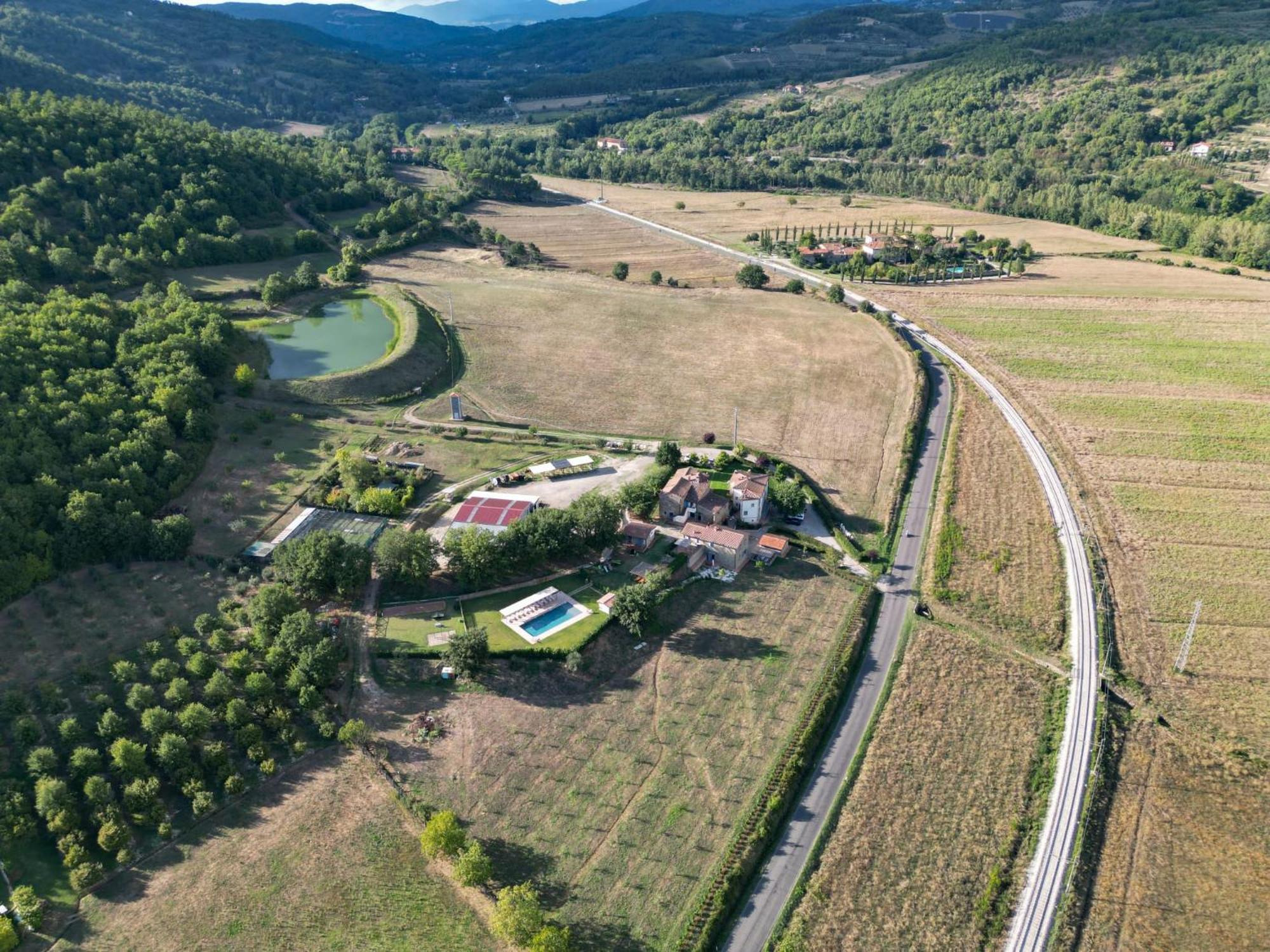 Baciano Azienda Agrituristico Venatoria Каполона Экстерьер фото